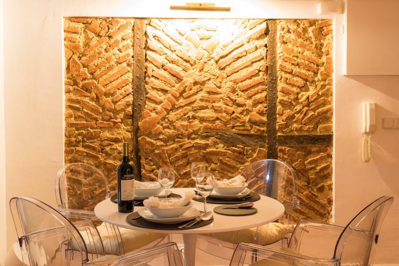 Charming Apartment Travessa Do Alcaide Лиссабон Экстерьер фото