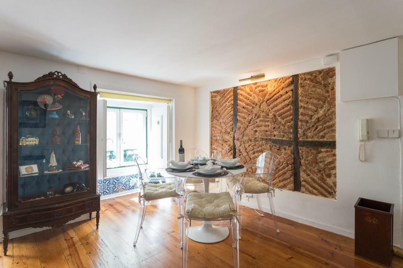 Charming Apartment Travessa Do Alcaide Лиссабон Экстерьер фото